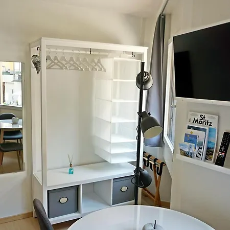 דירה Charmantes, Gemuetliches Studio, Im Zentrum - C2 *